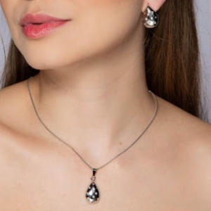 CONJUNTO GOTA CRAVEJADO