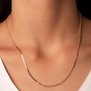 COLAR CHOCKER OURO MINI BOLINHAS ACHATADAS