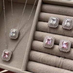 CONJUNTO RODIO LUXO QUADRADO CRISTAL