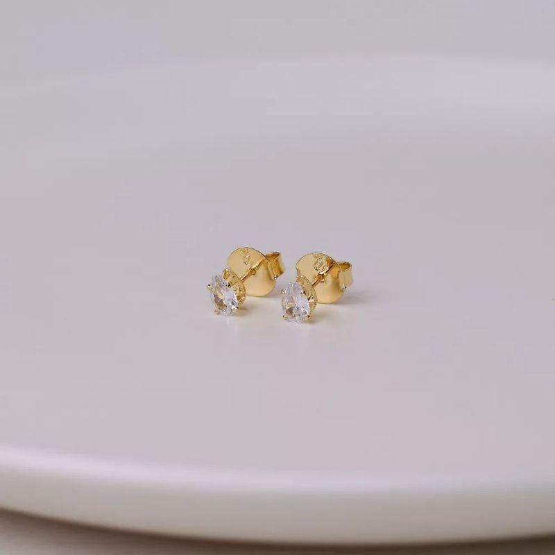 Brinco  Gotas Cravejadas 6MM
