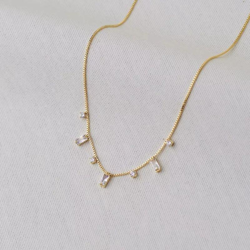 Colar dourado pontos retangulares cristal 40+10cm
