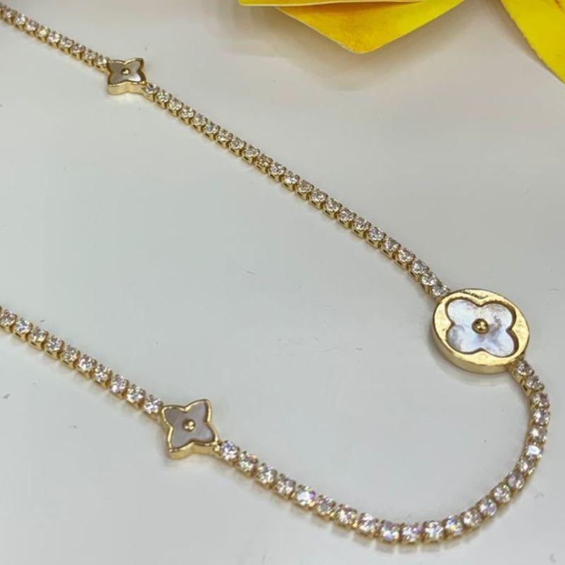 COLAR OURO RVIERA INSPIRED TREVO