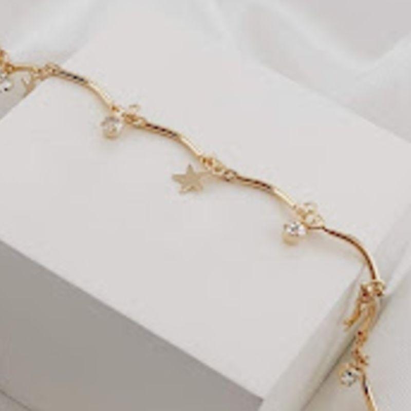 PULSEIRA INFANTIL ESTRELAS E ZIRCONIAS