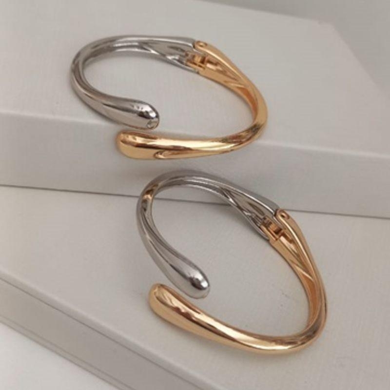 BRACELETE DUO DE BANHOS