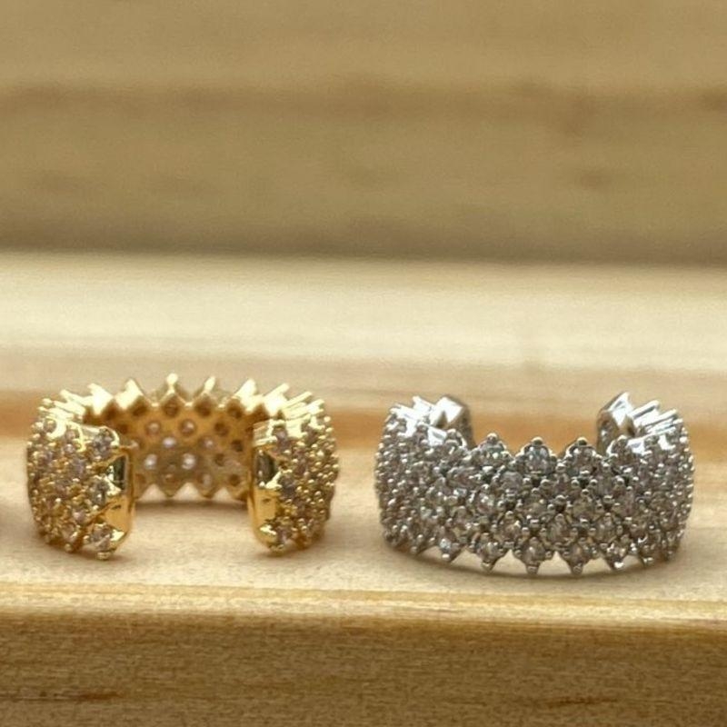 PAR PIERCING FAKE CRAVEJADO