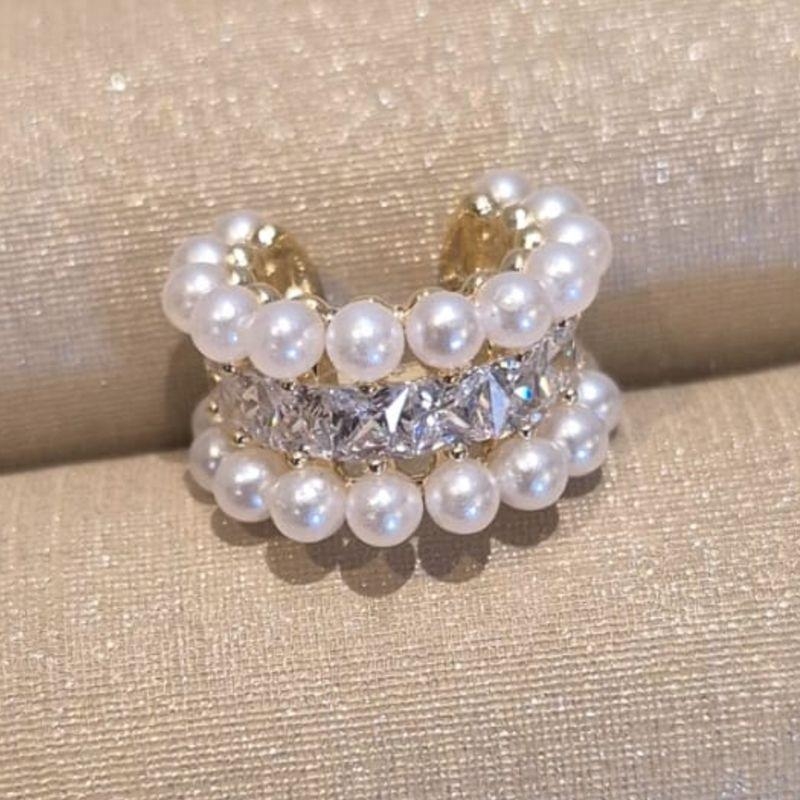 PIERCING FAKE PEROLAS
