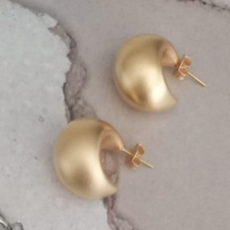 BRINCO ARGOLA OURO FOSCO