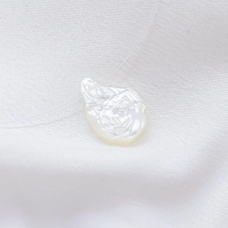 Choker Nylon Sagrado Coração Madrepérola