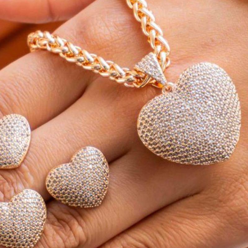 CONJUNTO CORACAO CRAVEJADO