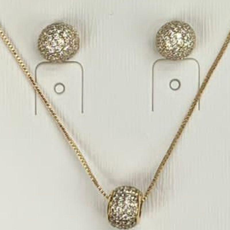CONJUNTO CRAVEJADO