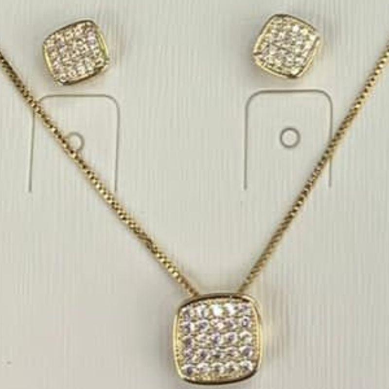 CONJUNTO OURO QUADRADO ZIRCONIAS