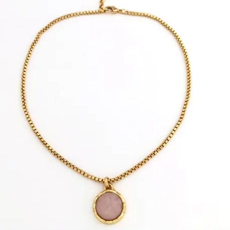COLAR PINGENTE EM RESINA ROSA OURO VERNIZ ITALIANO