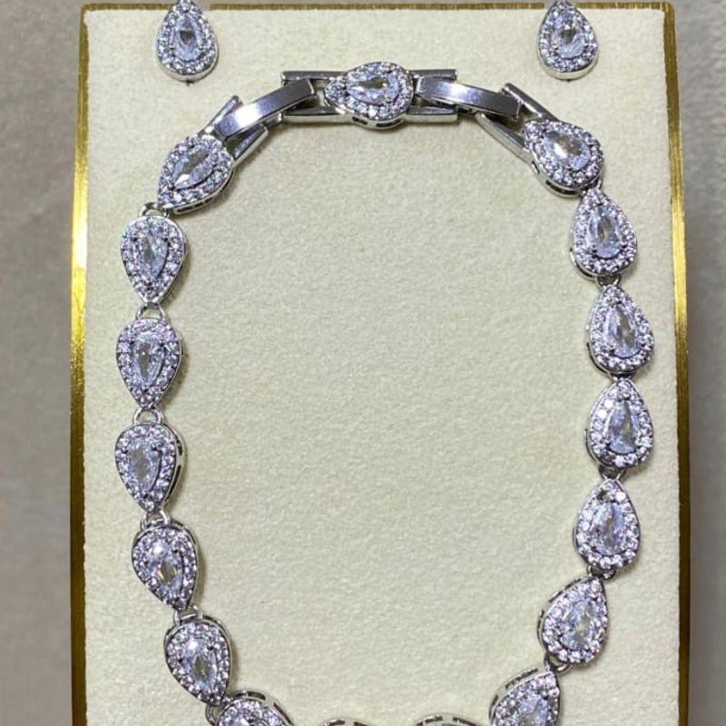 CONJUNTO GOTINHA PULSEIRA RIVIERA + BRINCO RODIO CRISTAL