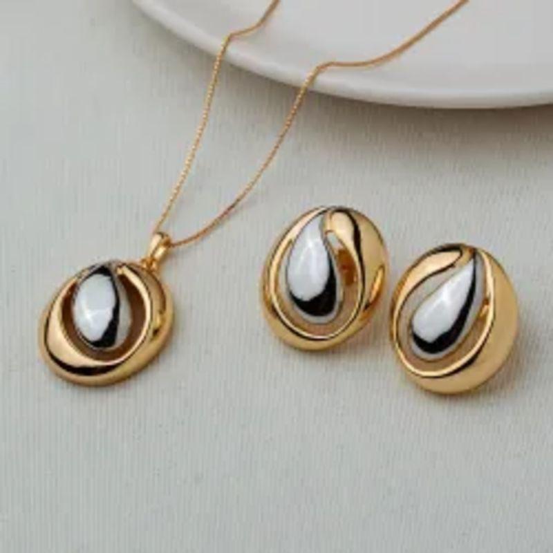 CONJUNTO MAXI GLAMOUR DUO DE BANHOS