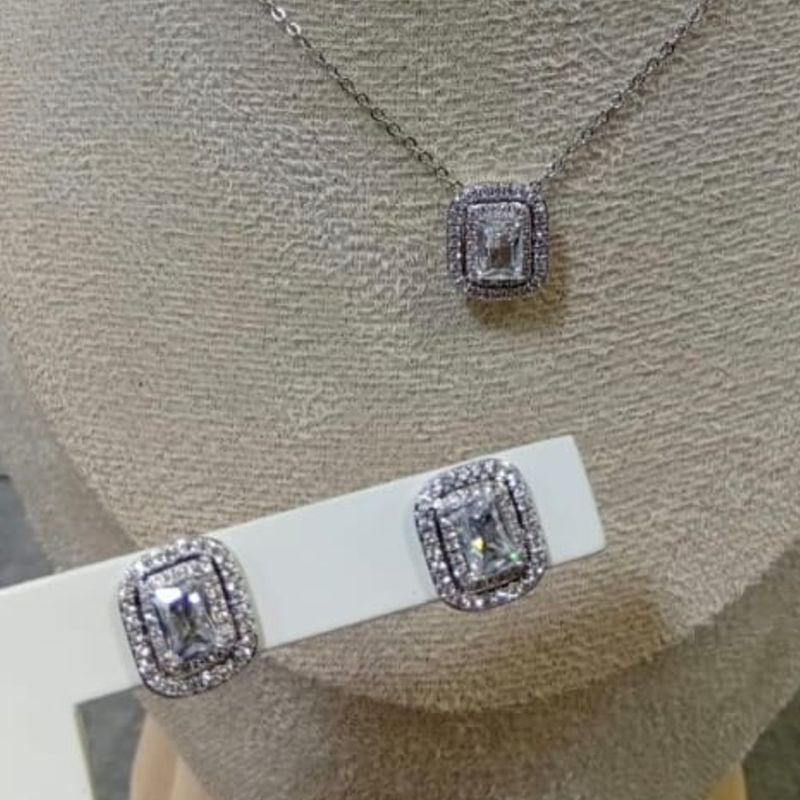 CONJUNTO RODIO RETANGULAR CRISTAL